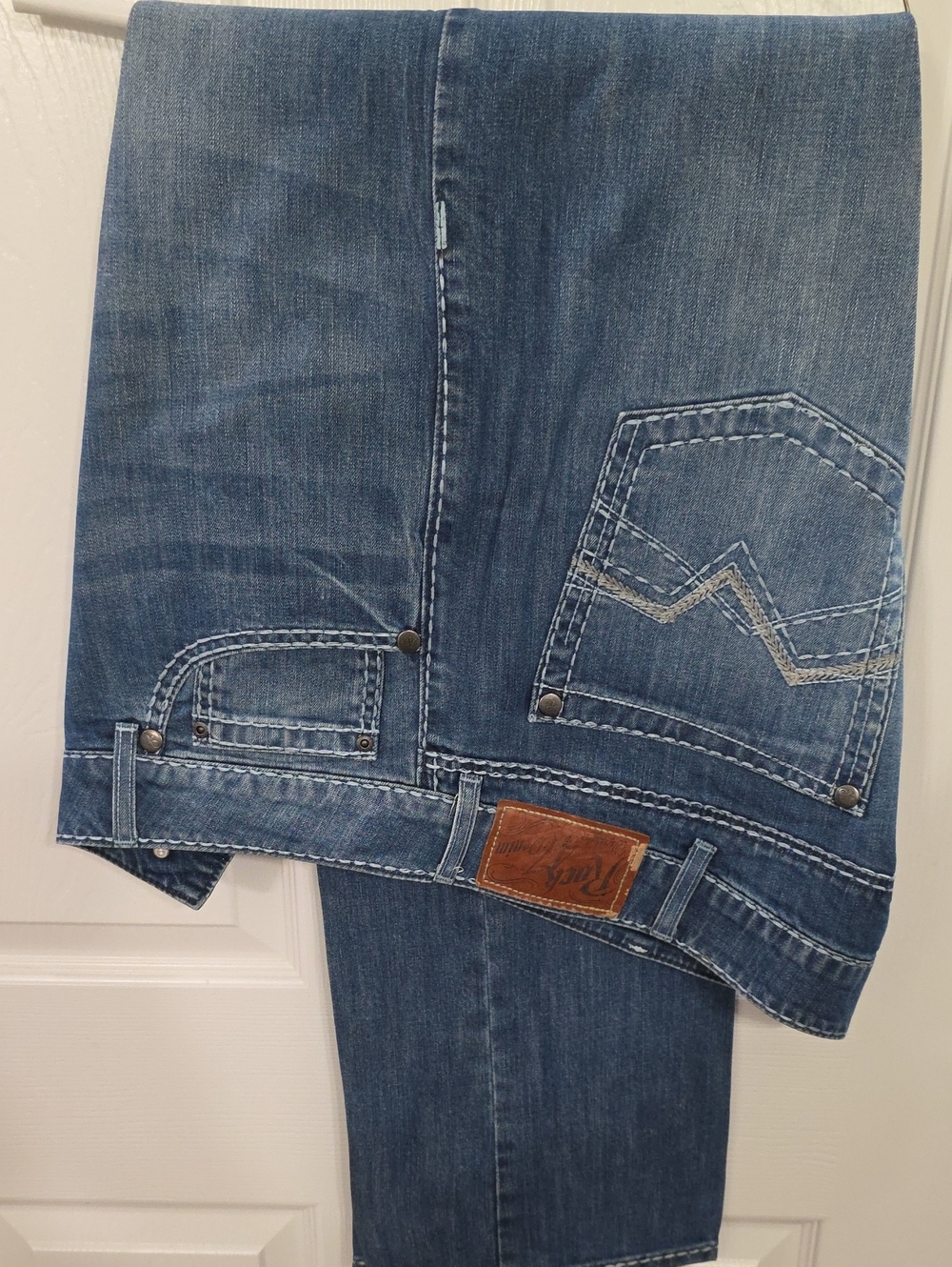 Men's Blue Rock 47 Denim Jeans - Classic Straight Fit